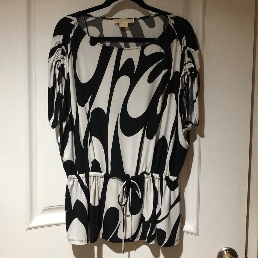 Michael Kors Top size XL NWT